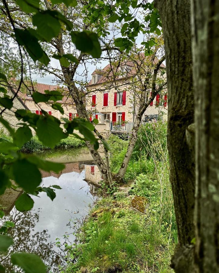Moulin Le Fleurie Hotel Charenton-du-Cher Exterior photo
